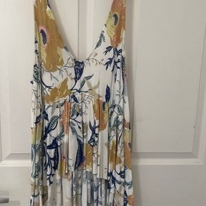 UO Kim she blue floral tank